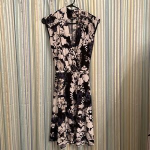Simply Vera wang-Womens sleeveless floral pattern dress